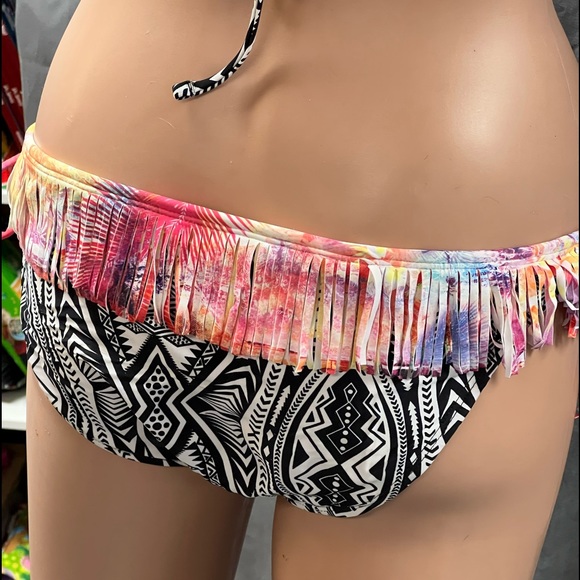 Bikini swimsuits sets. Brand new with tags: “Raisins” tribal print && fringe - Picture 6 of 11